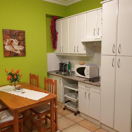 Apartamentos Dana Madrid Dış mekan fotoğraf