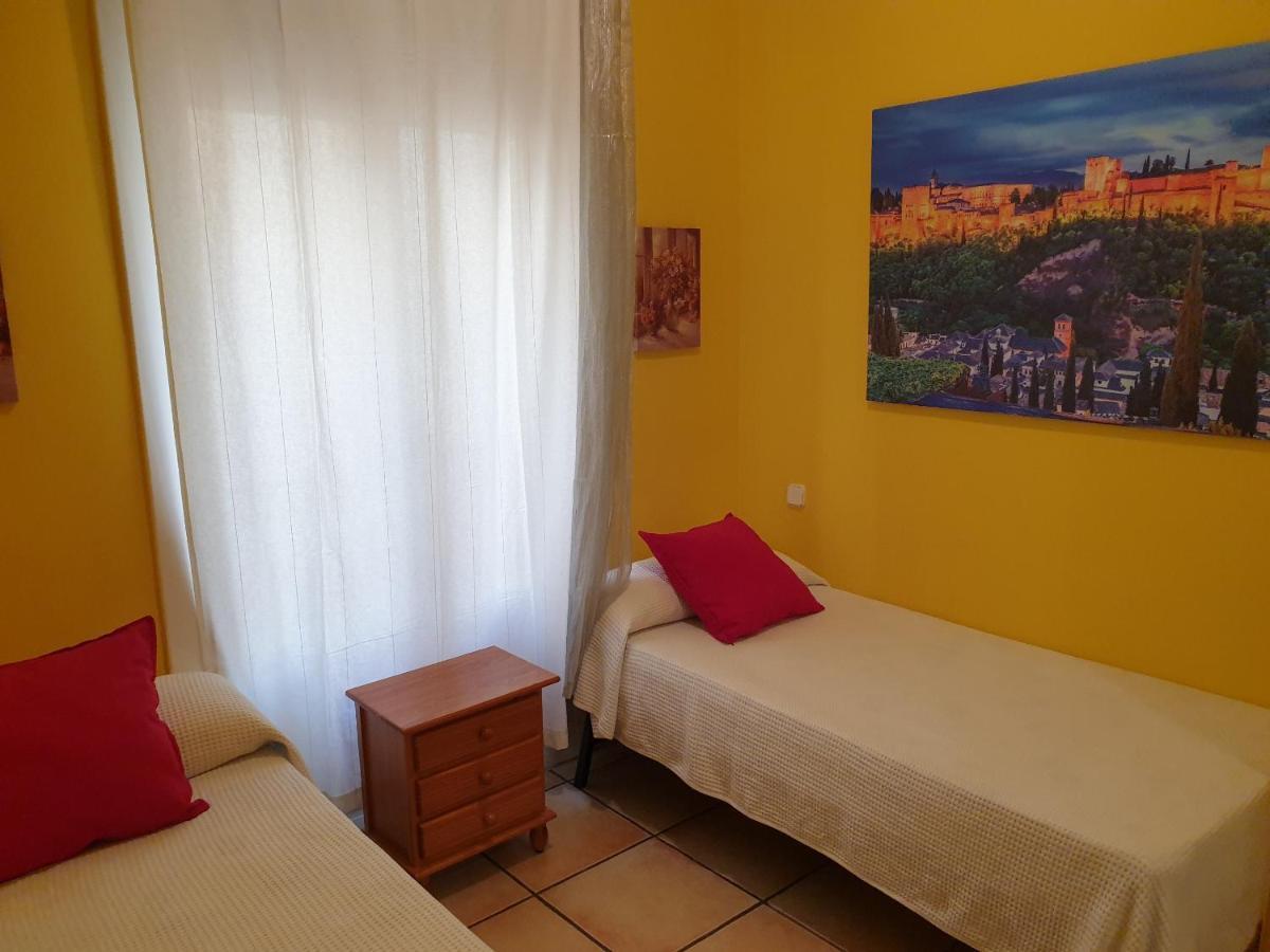 Apartamentos Dana Madrid Dış mekan fotoğraf