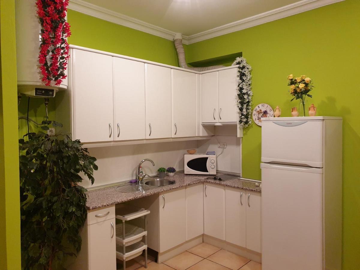 Apartamentos Dana Madrid Dış mekan fotoğraf