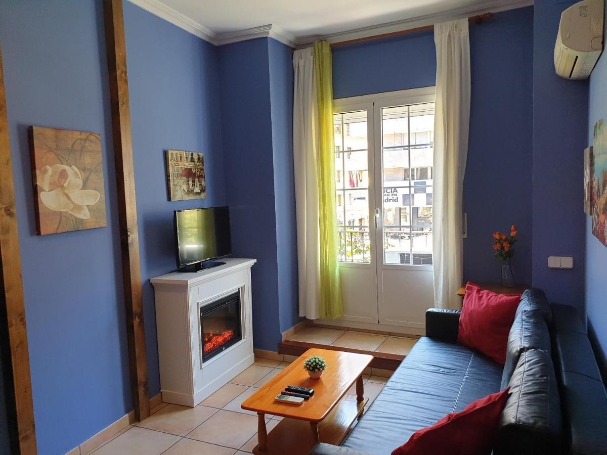 Apartamentos Dana Madrid Dış mekan fotoğraf