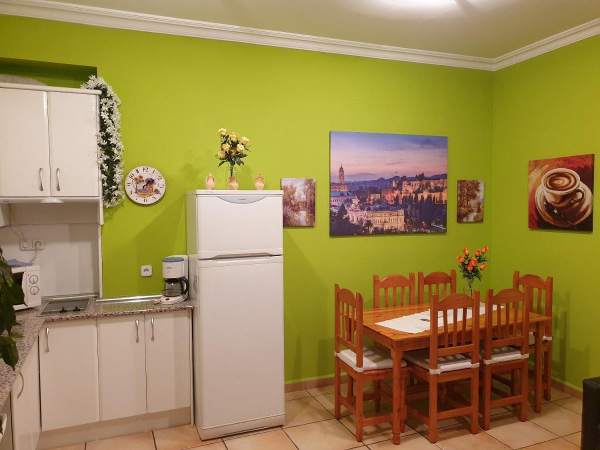 Apartamentos Dana Madrid Dış mekan fotoğraf